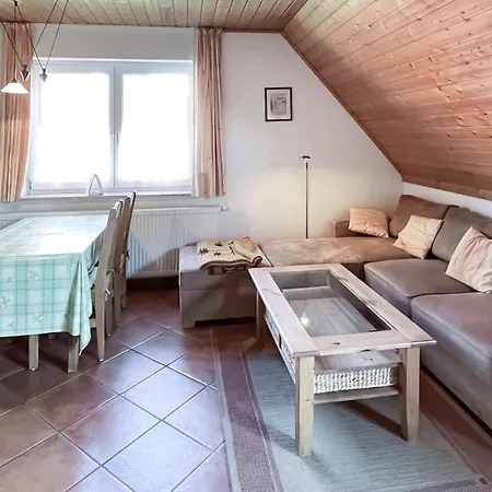 Διαμέρισμα 2 Bedroom Beautiful In